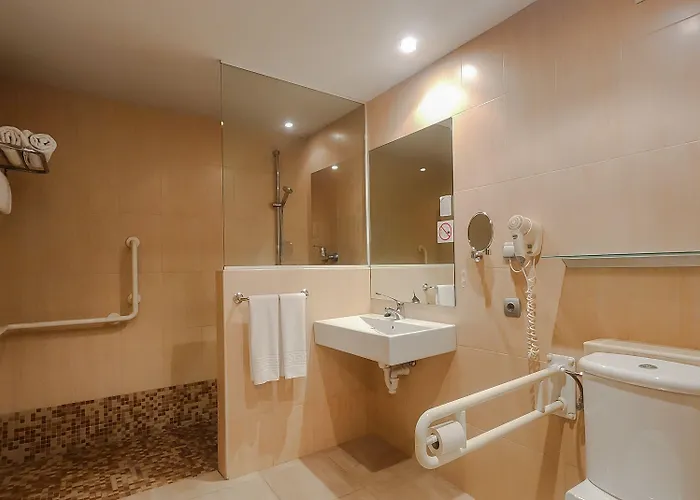 Faranda Alisas Santander, Ascend Collection 2* Santender