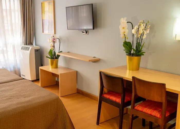 Faranda Alisas Santander, Ascend Collection Hotel 2*